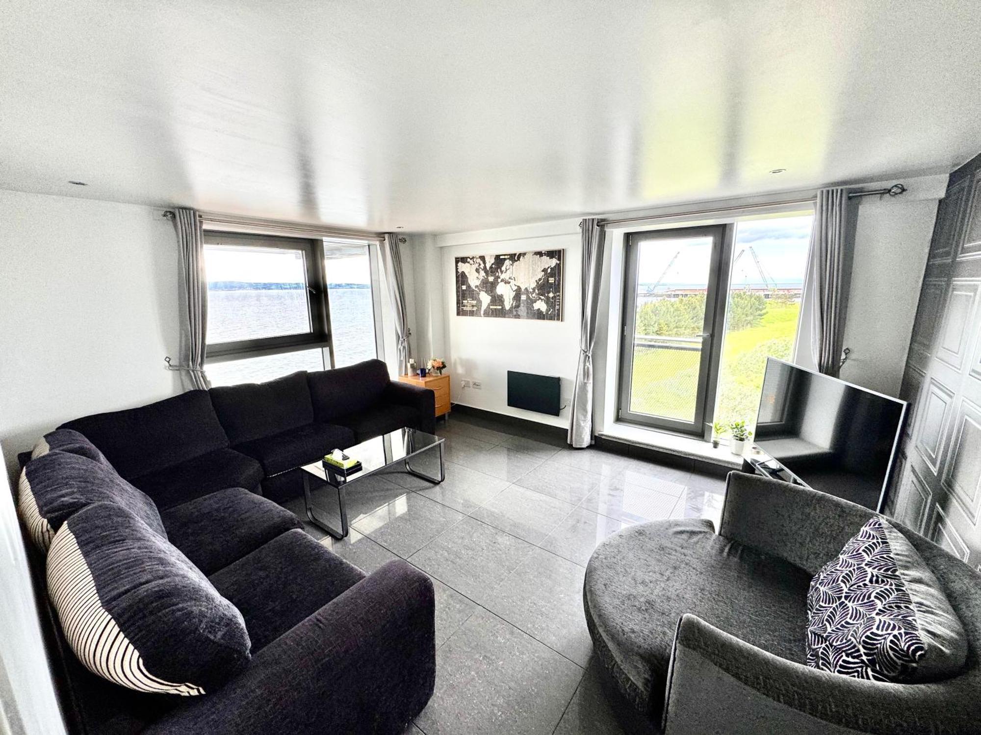 Ocean Park Apartments - Oceanfront - Free Parking And Fast Wifi Edimburgo Exterior foto